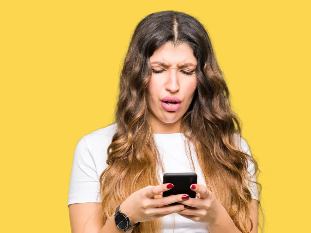 Applicant practicing a Canadian citizenship mock test on Citizen Now